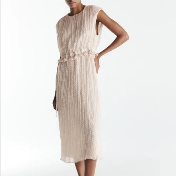 Zara Cream Midi Dress - Picture 2 of 14